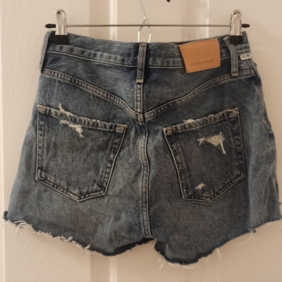 Citizens of Humanity Marlow Vintage Fit Shorts - Picture 8 of 11